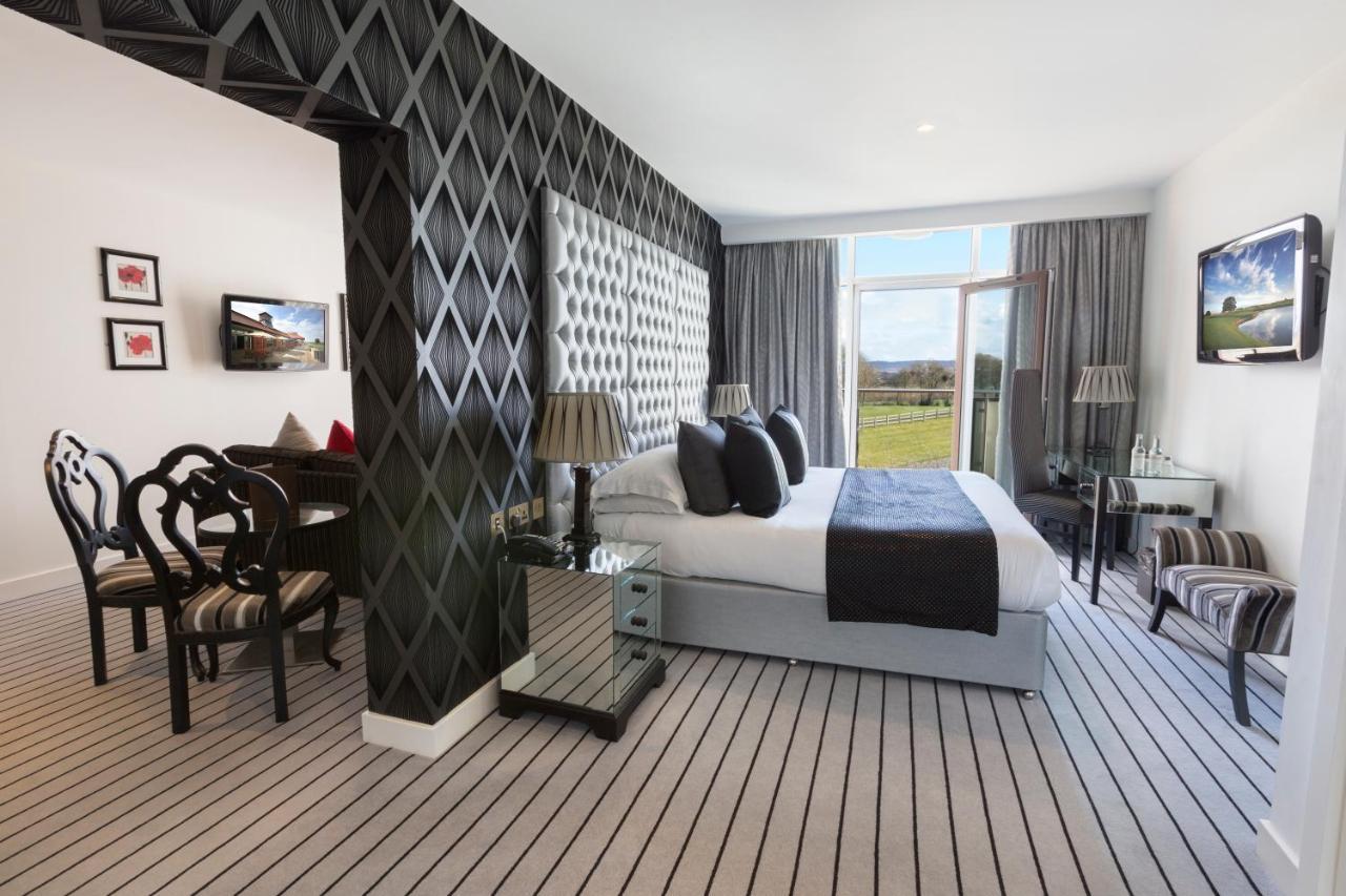 The Oxfordshire Golf & Spa Hotel Thame Habitación foto